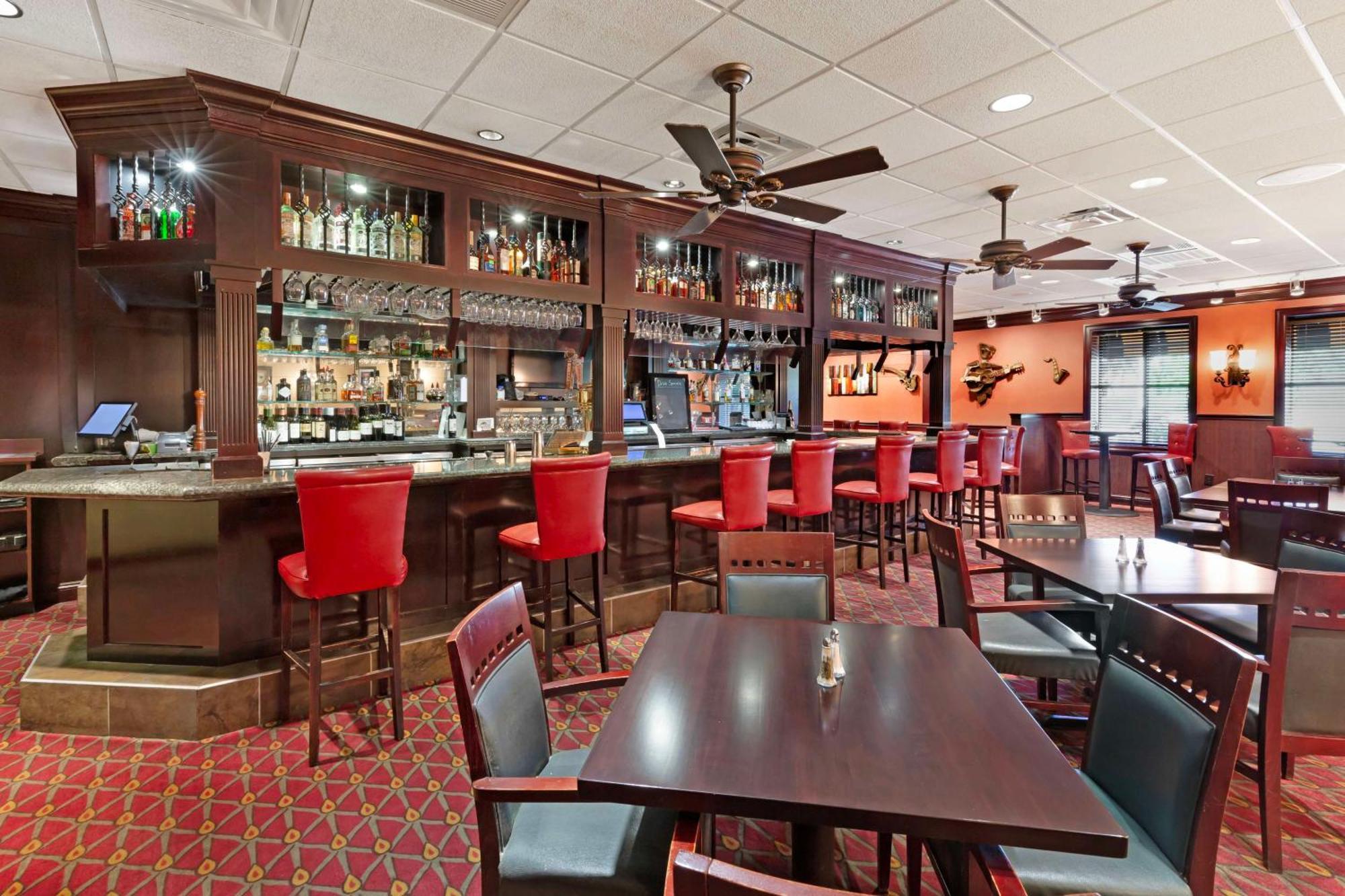 Best Western Plus Burlington Exterior photo
